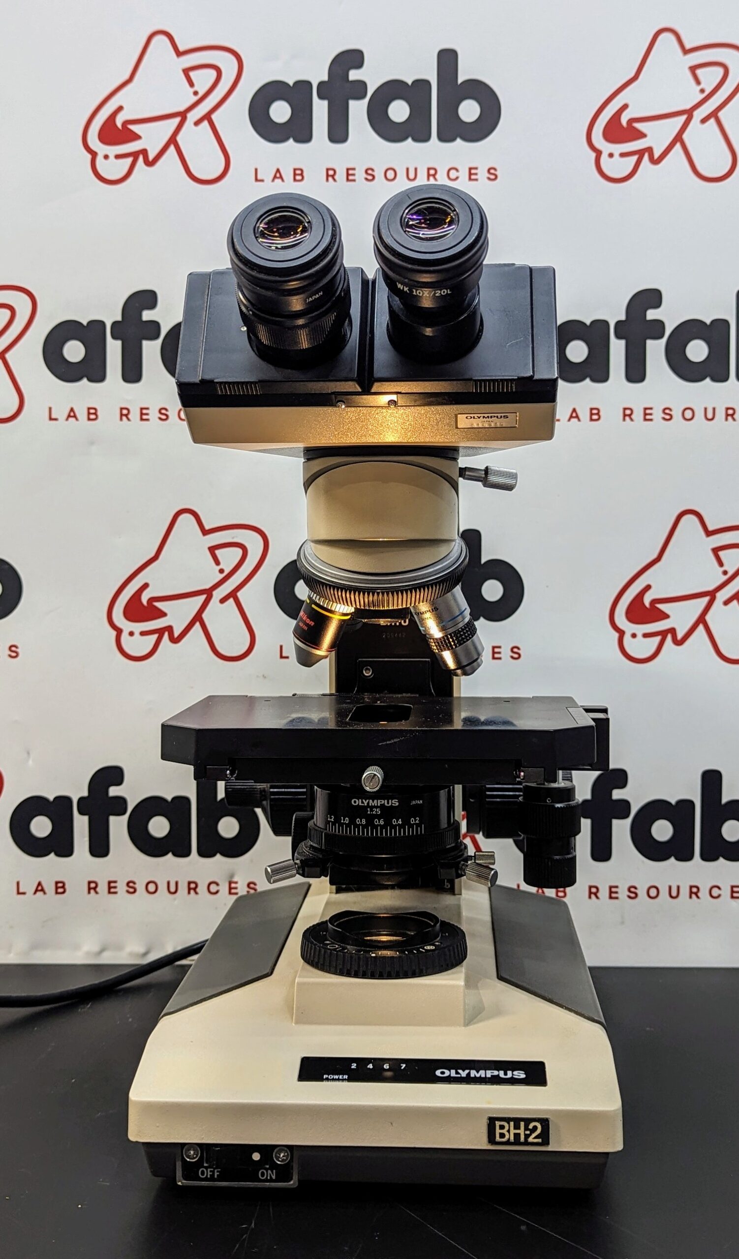 Lad2 Microscope Olympus BH2 Lab Microscope Objectives: DPlan 10x, 40x, 100x