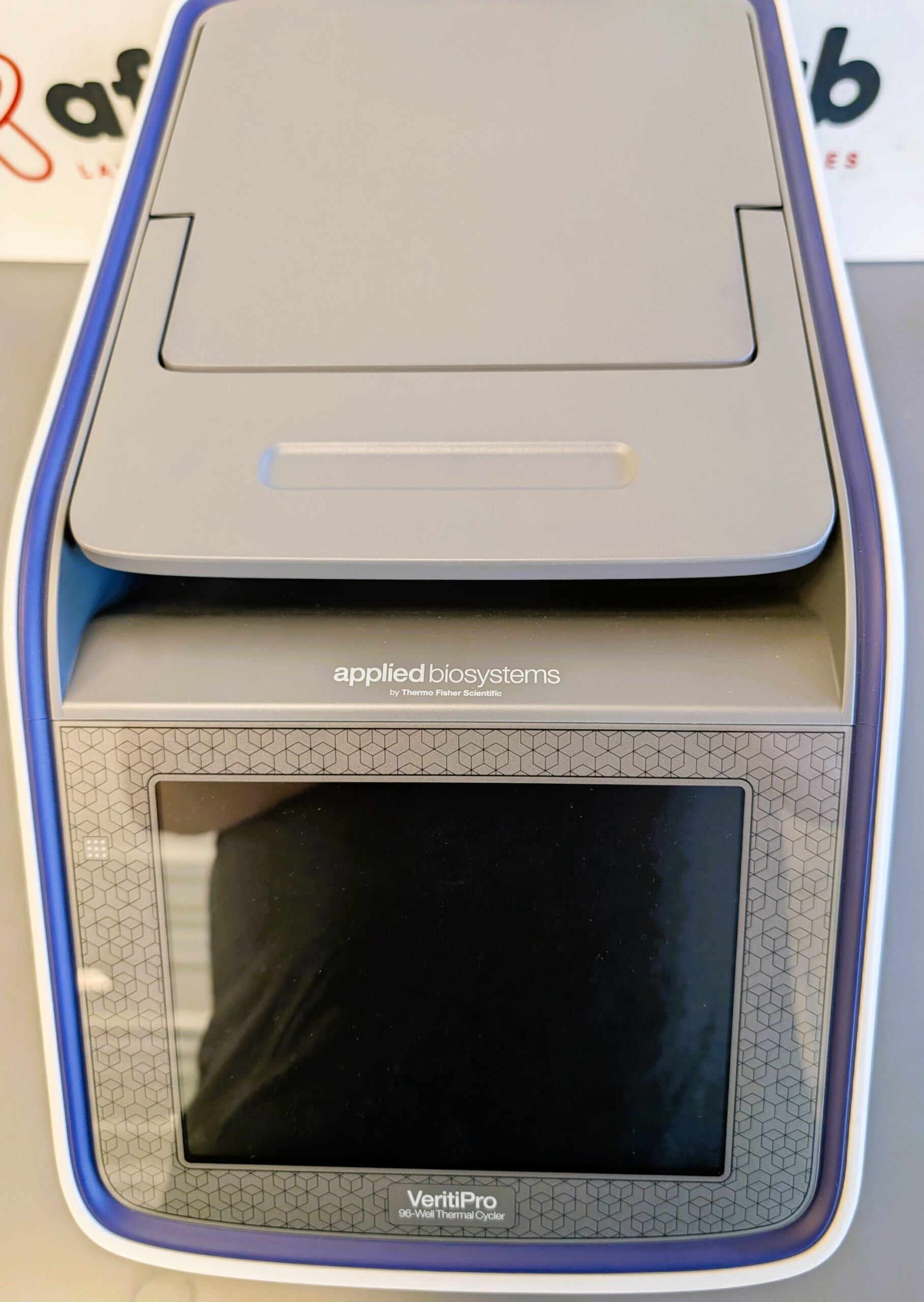 Thermo Applied Biosystems A47394 VeritiPro Thermal Cycler 6-