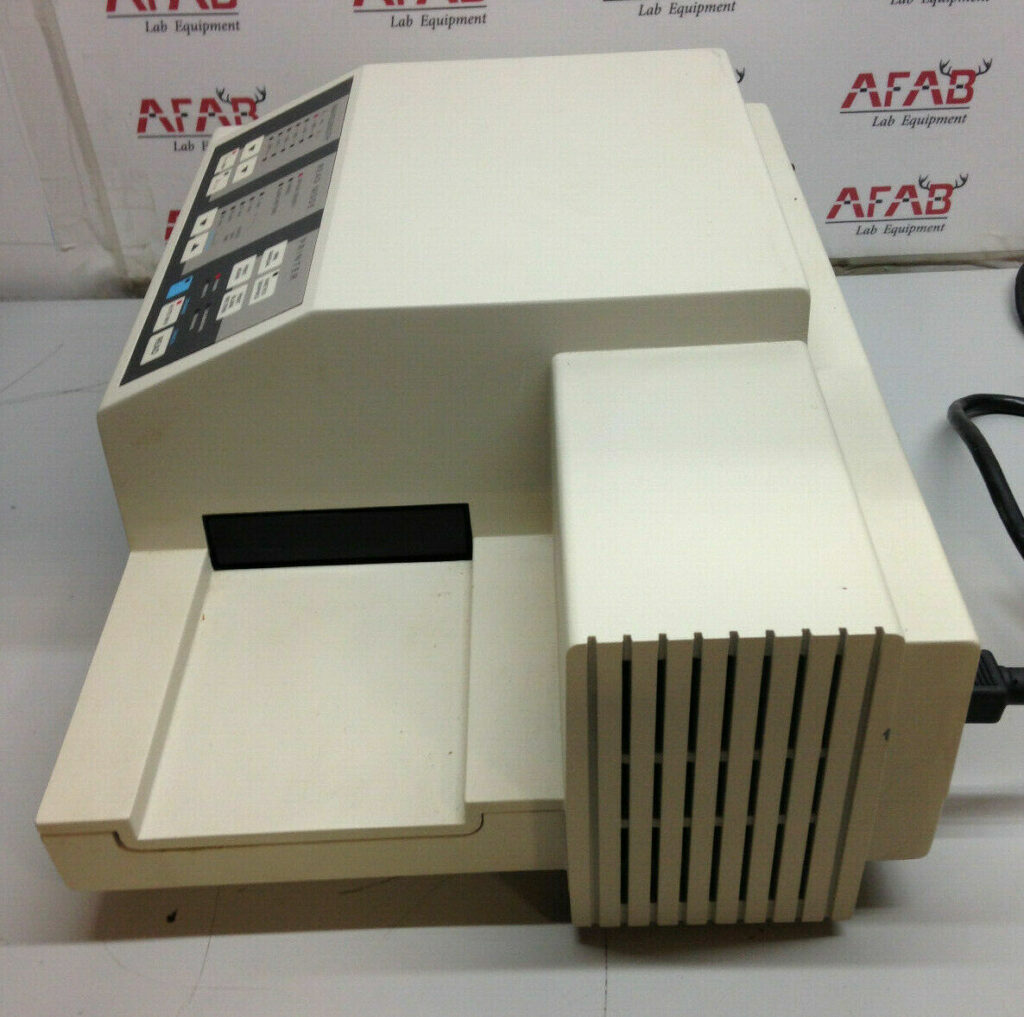 Molecular Devices Vmax Microplate Reader with Computer AFAB