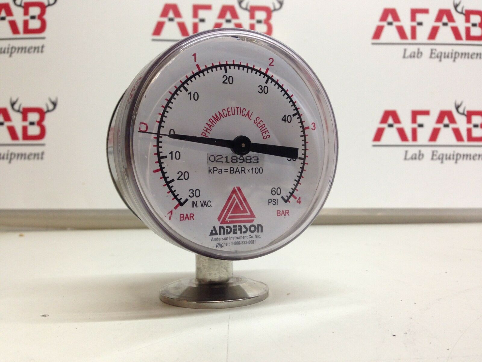 ANDERSON NEGELE Pressure Gauge 30 Vac 60 PSI/W 